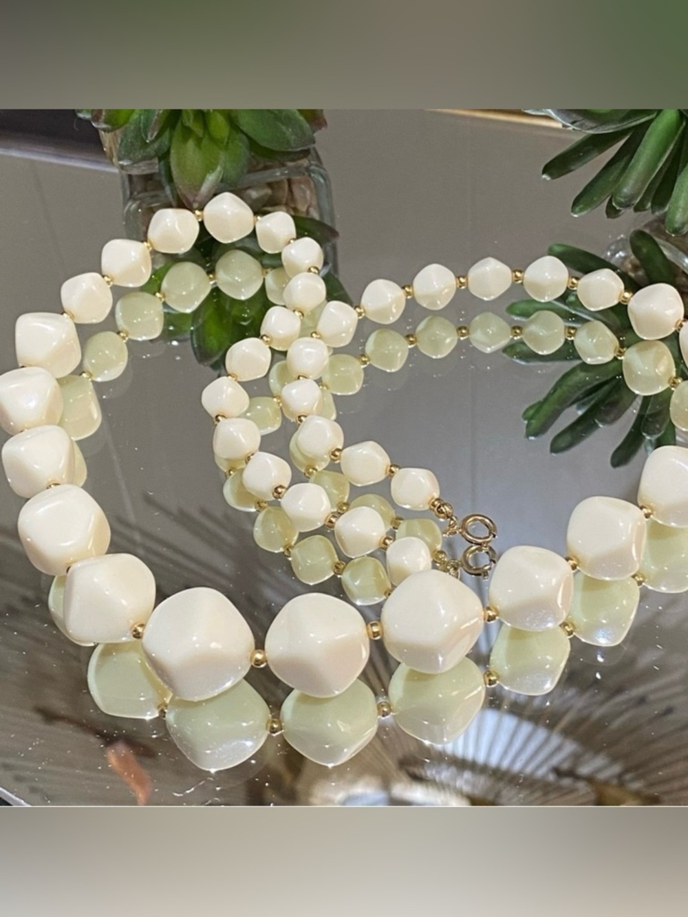 Vintage Signed Avon Gratuated Beaded Chunky Necklace Cream Ivory  Gold